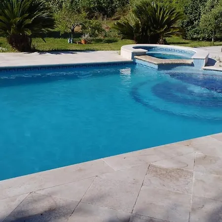 Charming With Pool * Bastelicaccia