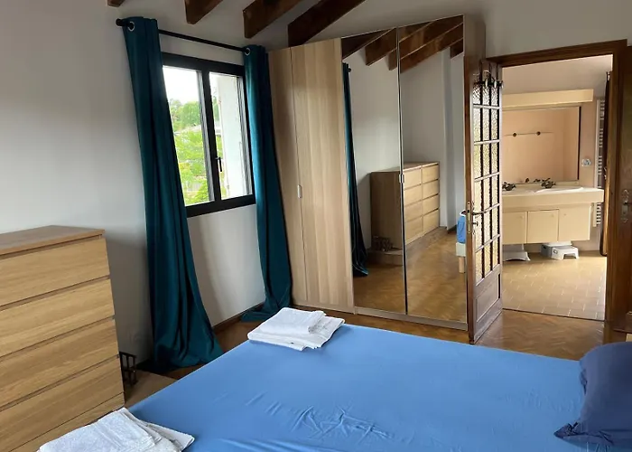 Charming With Pool Villa *