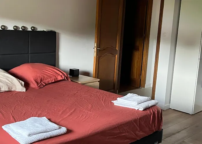 Charming With Pool Villa